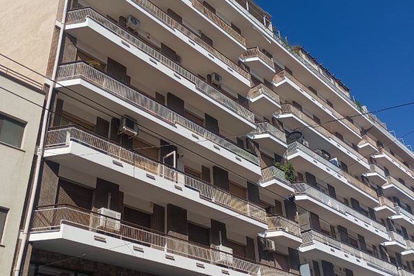 Prestigioso immobile. . . Bari P.zza Moro (Stazione)